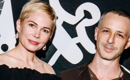 Michelle Williams & Jeremy Strong Friendship Explained