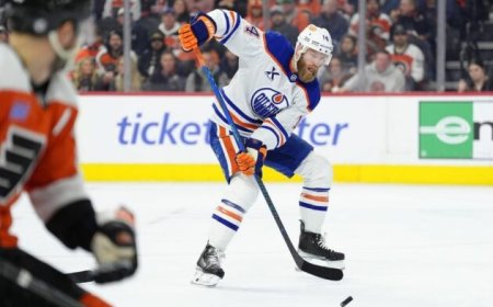 Oilers D Mattias Ekholm anticipated to return for Game 5 vs. Stars