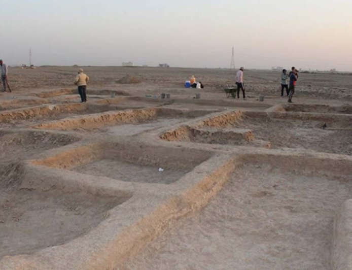 Archaeologists Uncover 4,000-Year-Old Sumerian Port in Iraq, Rewriting Trade History