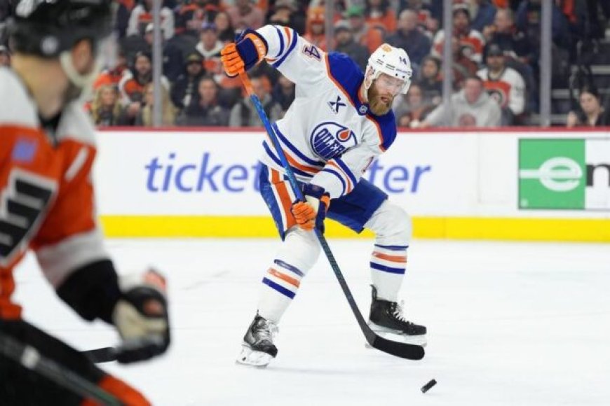 Oilers D Mattias Ekholm anticipated to return for Game 5 vs. Stars